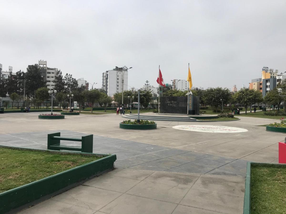 Excelente Dpto Familiar En Surquillo A Tu Disposicion!!! Lima